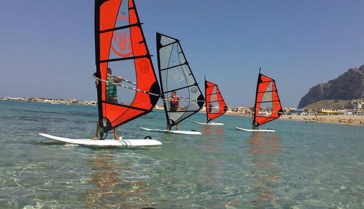 Sport & Adventure Holiday in Sizilien -Windsurfkurse Italien