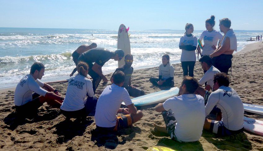 kleiner Surfkurs Sizilien - Wassersport Sizilien