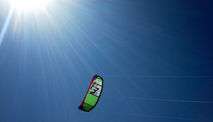 Kitesurf für Anfänger - Kitesurfen lernen 