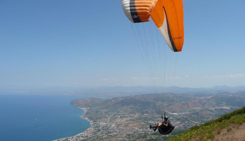 Sport & Abenteuer - Urlaub in Sizilien - Italien Paragliding