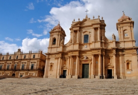 Von Catania nach Syrakus Besuche Syrakus Tagestrip von Catania aus