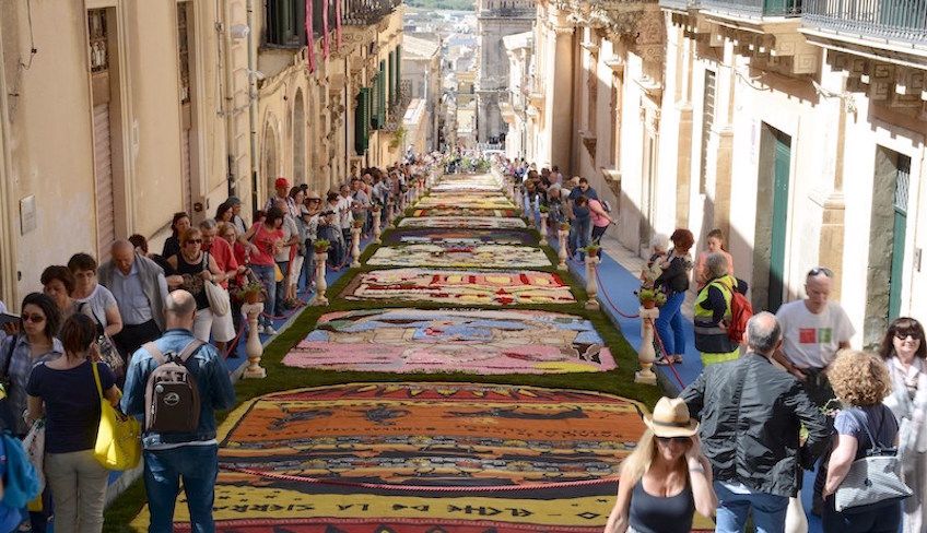 Von Catania nach Syrakus - Besuche Syrakus